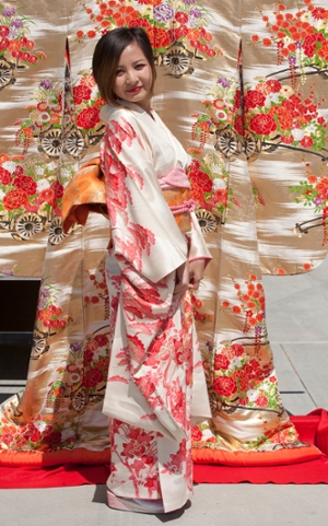 Kimono fashion show at Grossmont College